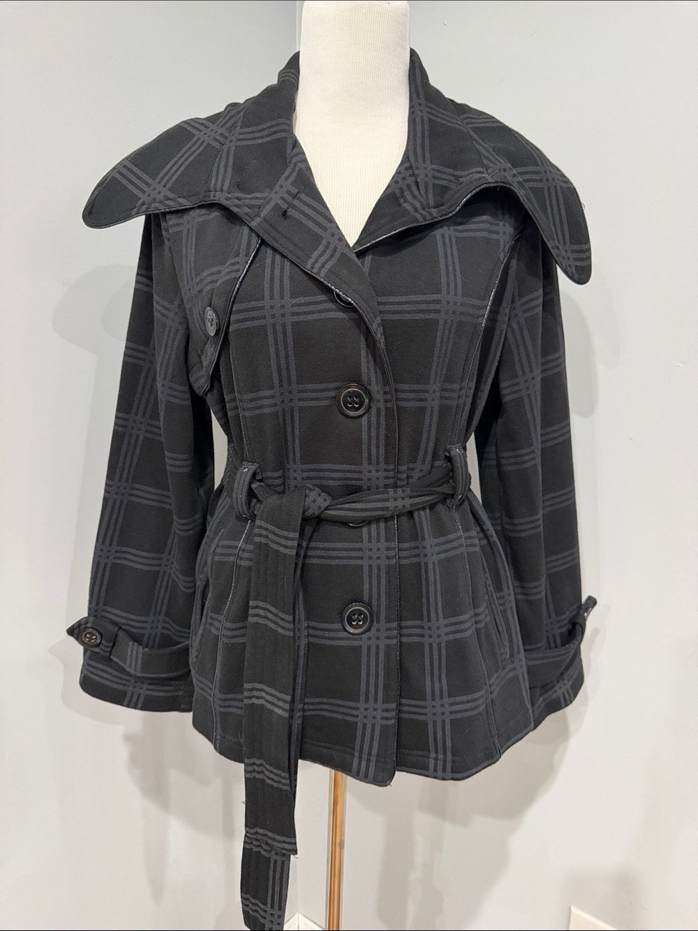 Lee Black Plaid Belted Trench Coat